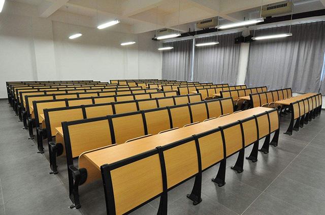 高中大學 鋼木學生課桌椅聯排 